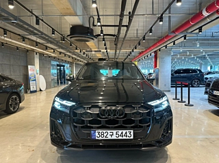 Заказать AUDI SQ7 4M