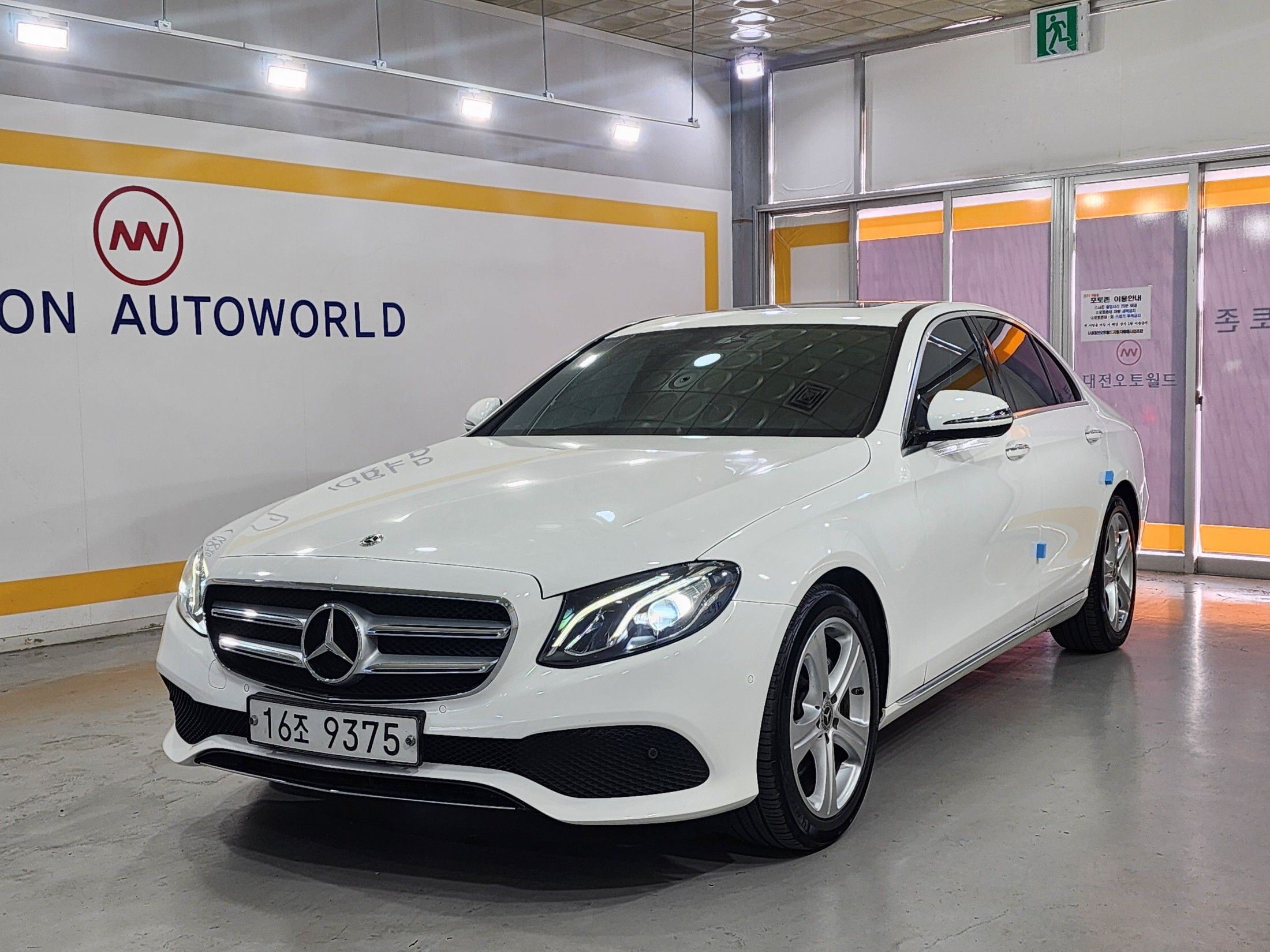 MERCEDES BENZ E-CLASS W213 2018