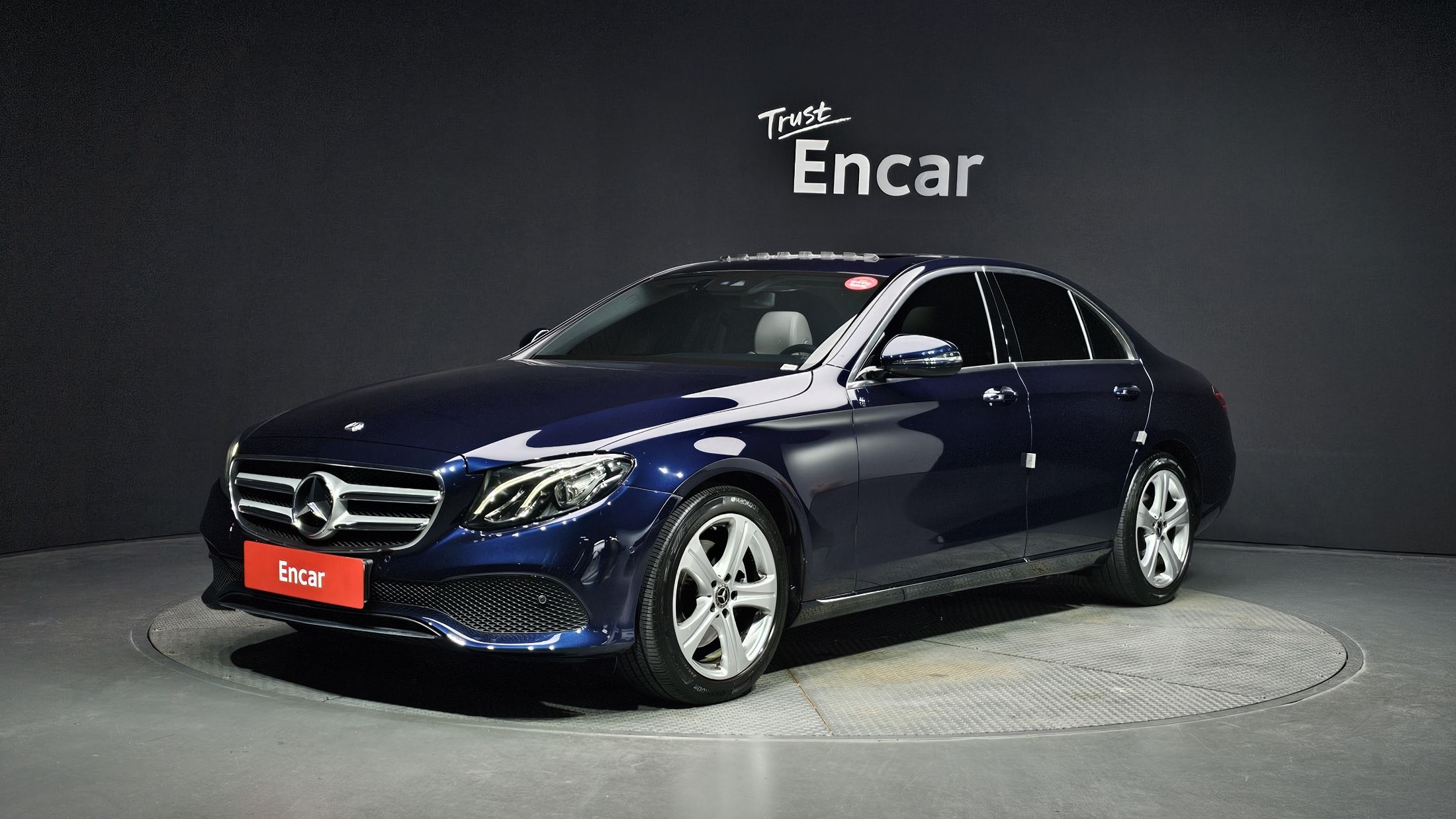 MERCEDES BENZ E-CLASS W213 2018