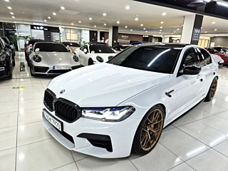 BMW M5 F90  2022