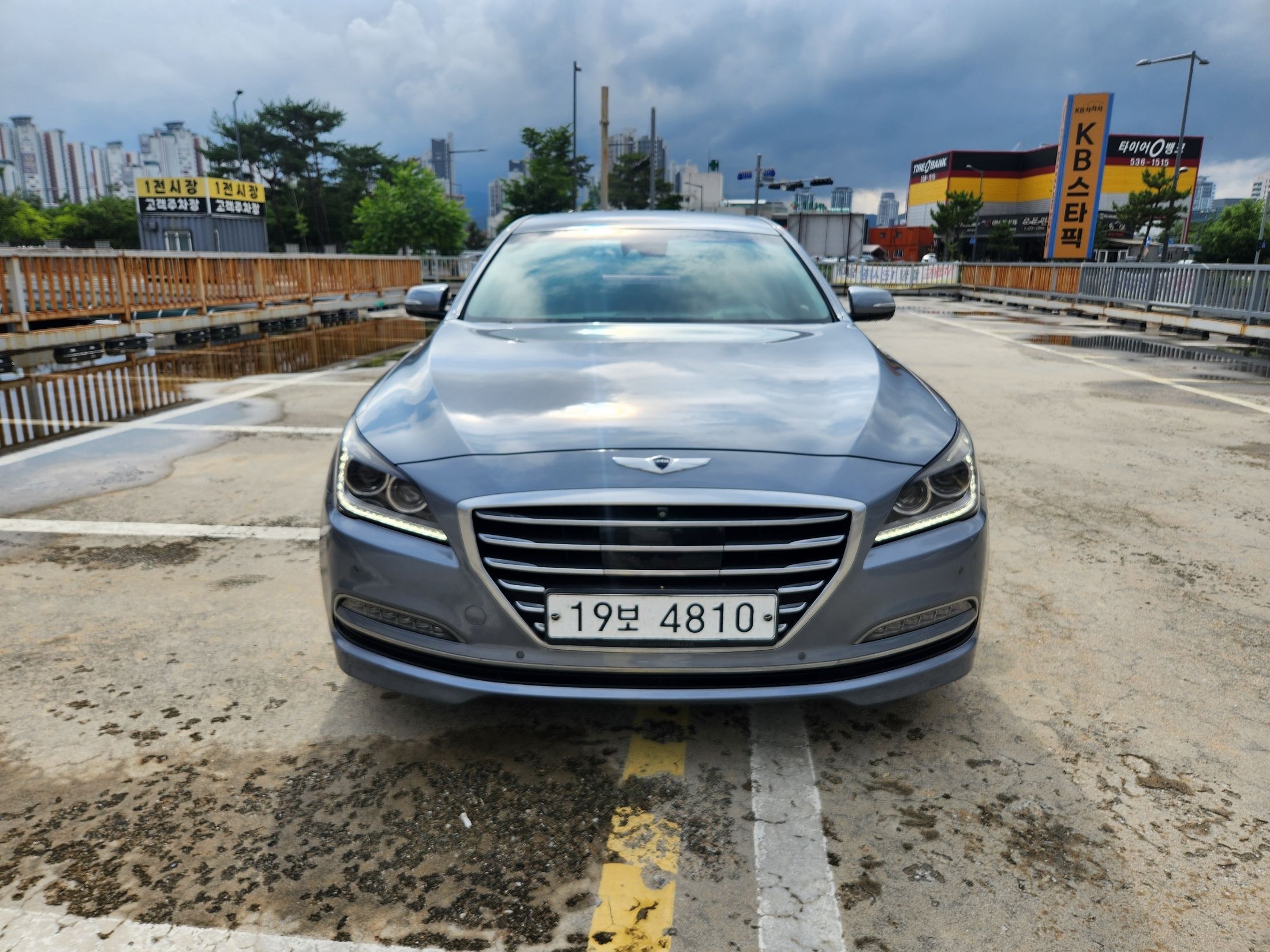 HYUNDAI GENESIS DH 2014