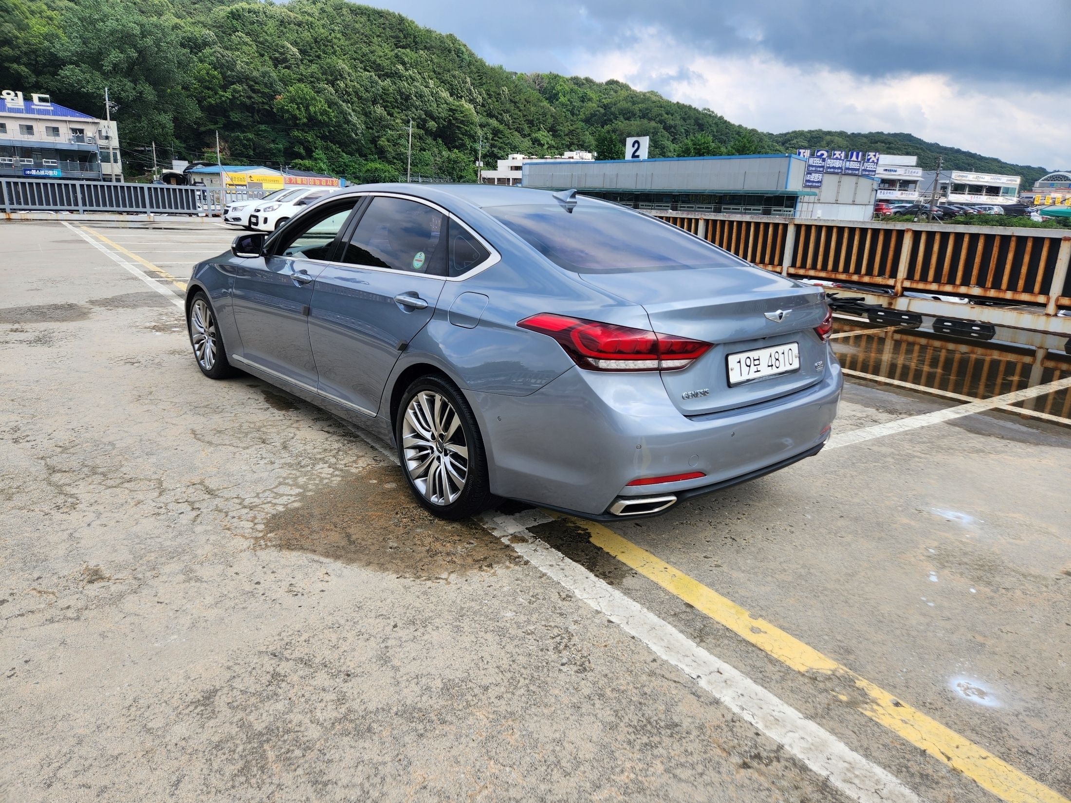 HYUNDAI GENESIS DH 2014