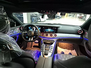 MERCEDES BENZ AMG GT 2023