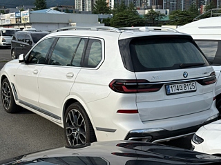 BMW X7 G07 2024
