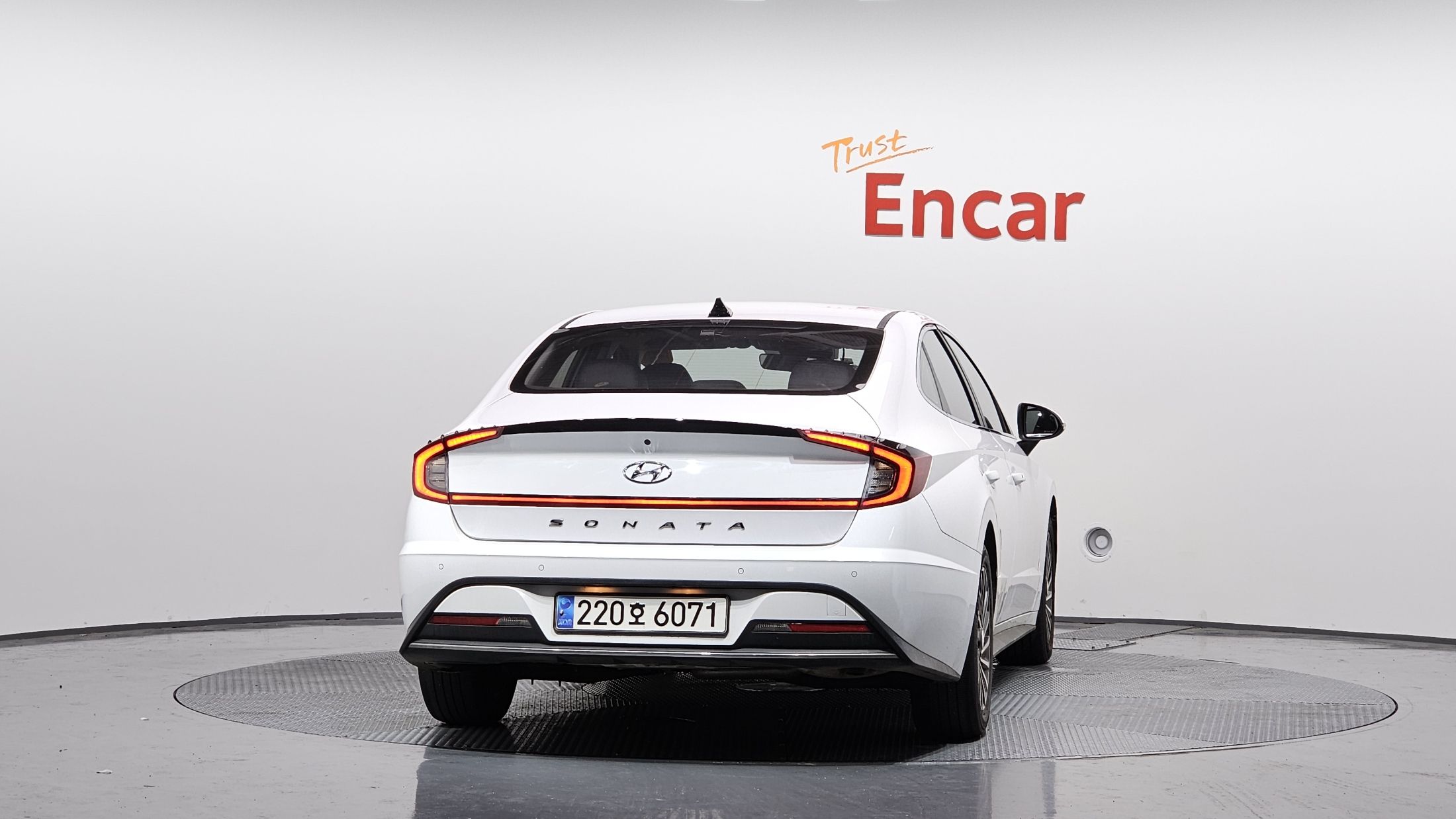 HYUNDAI SONATA HYBRID DN8 2023