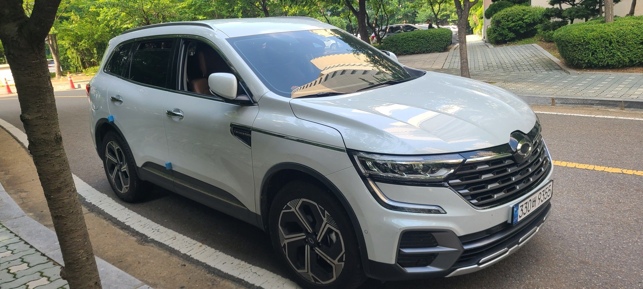 RENAULT SAMSUNG QM6