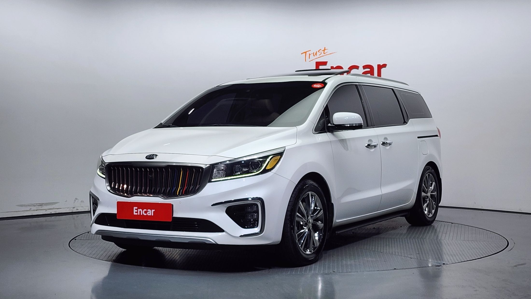 KIA CARNIVAL 2019