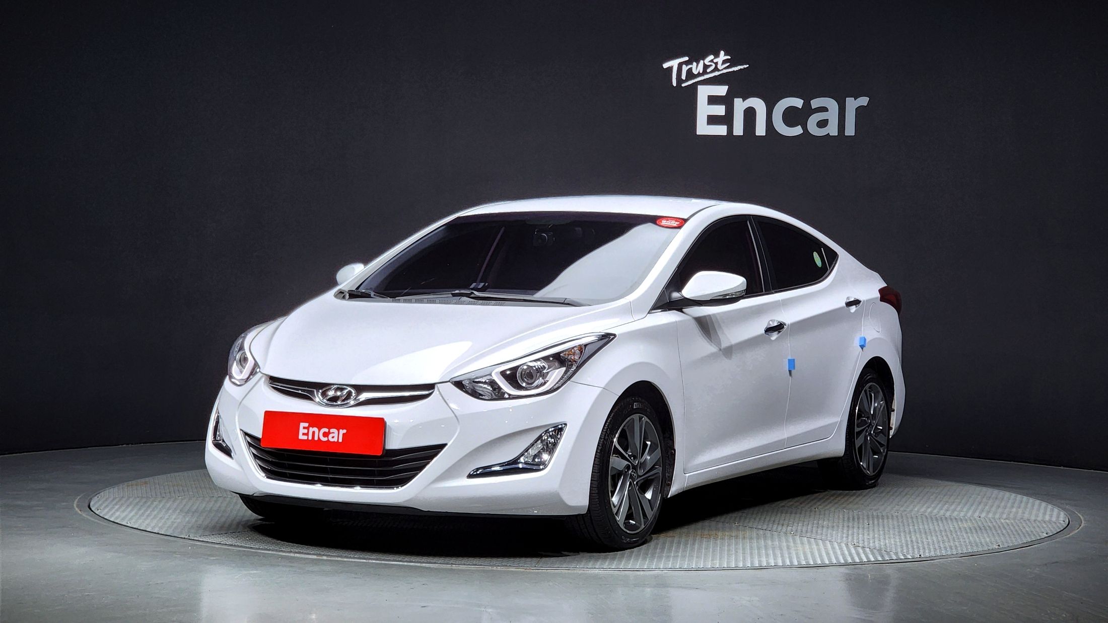 HYUNDAI AVANTE 2013
