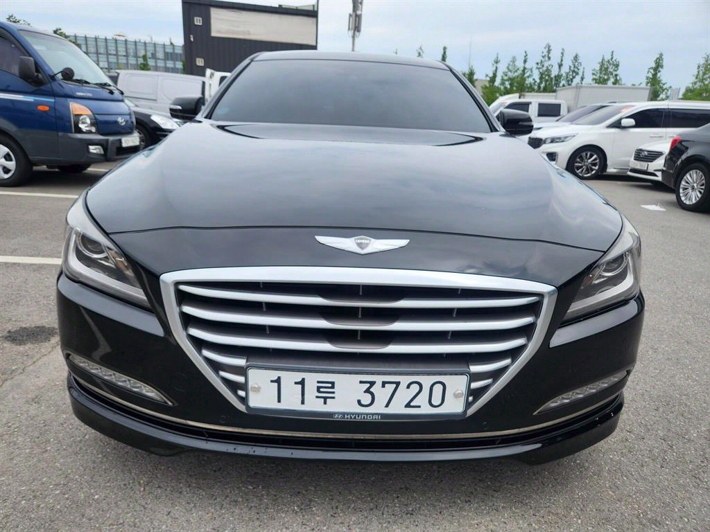 HYUNDAI GENESIS DH