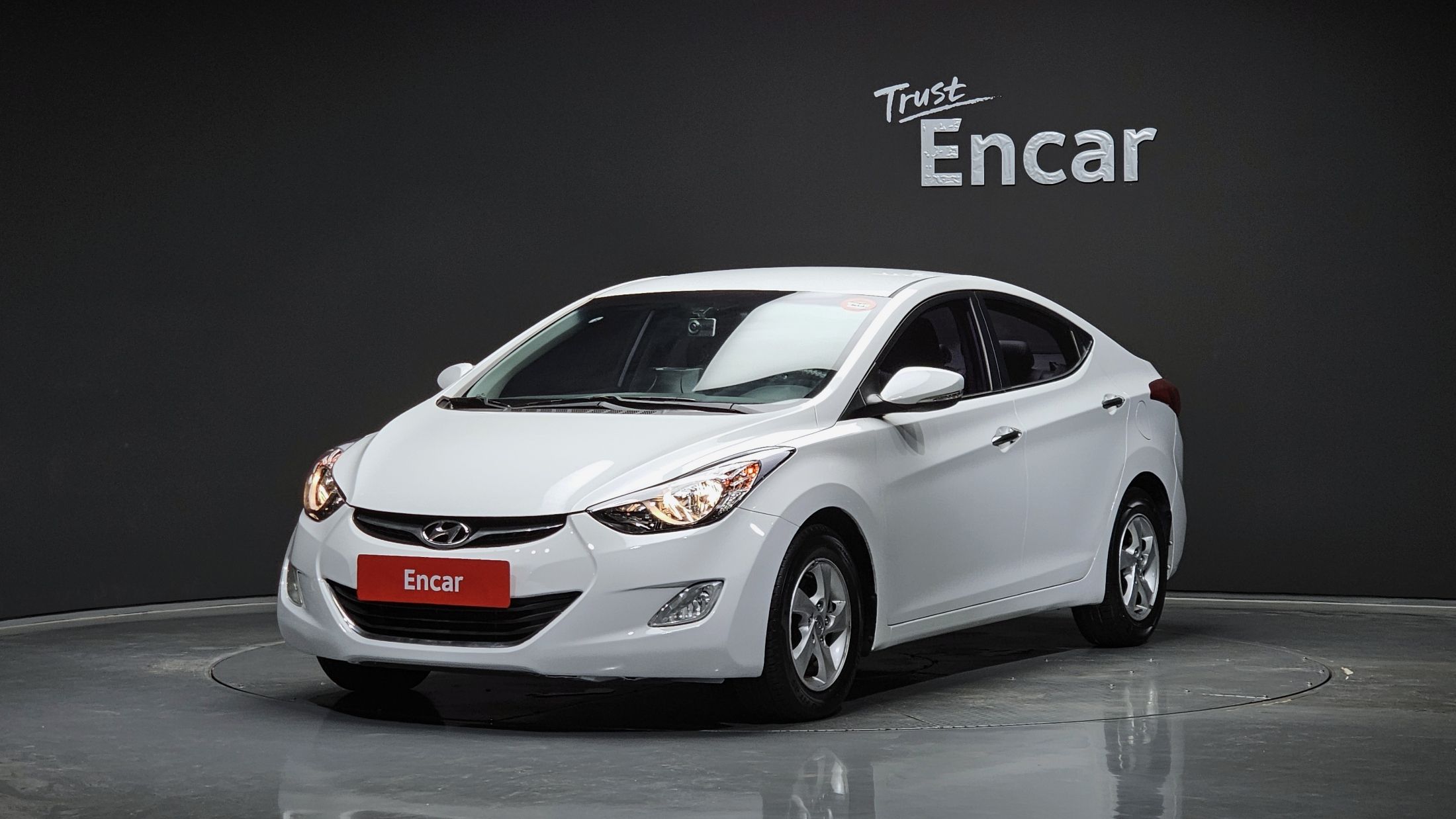 HYUNDAI AVANTE MD 2011