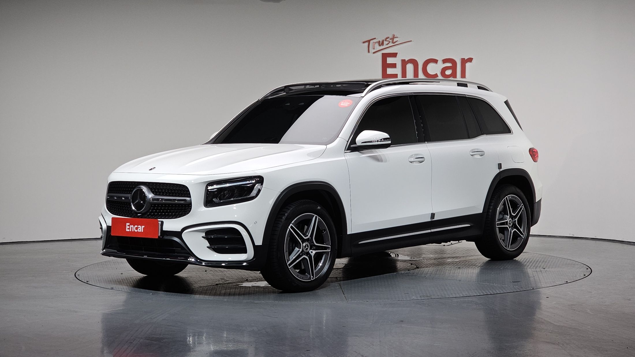 MERCEDES BENZ GLB-CLASS X247 2024