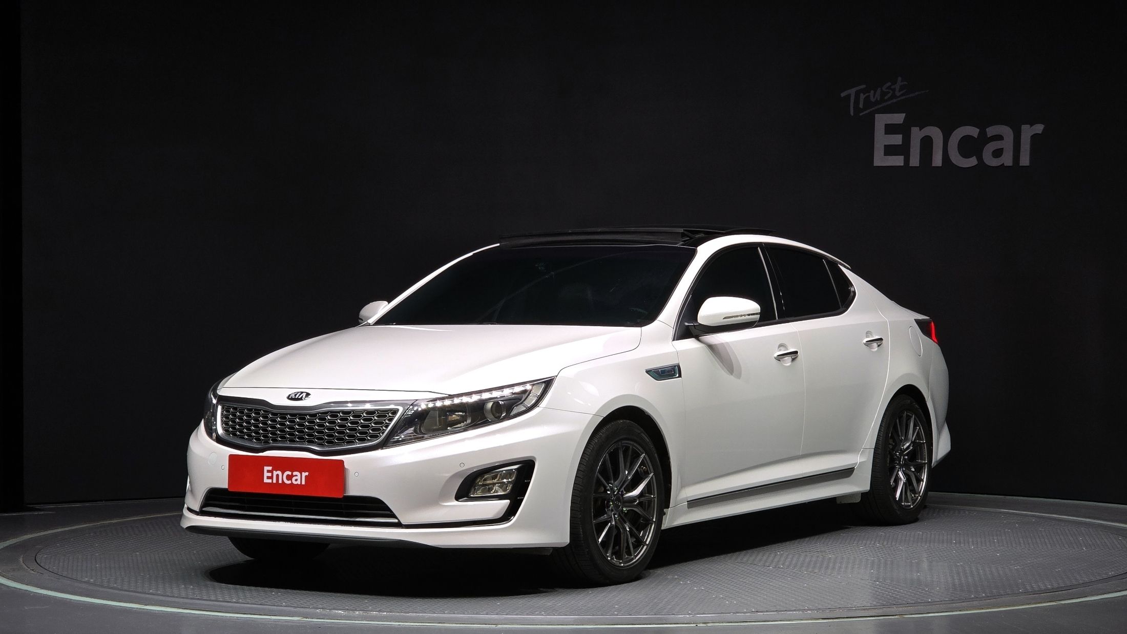 KIA K5 HYBRID