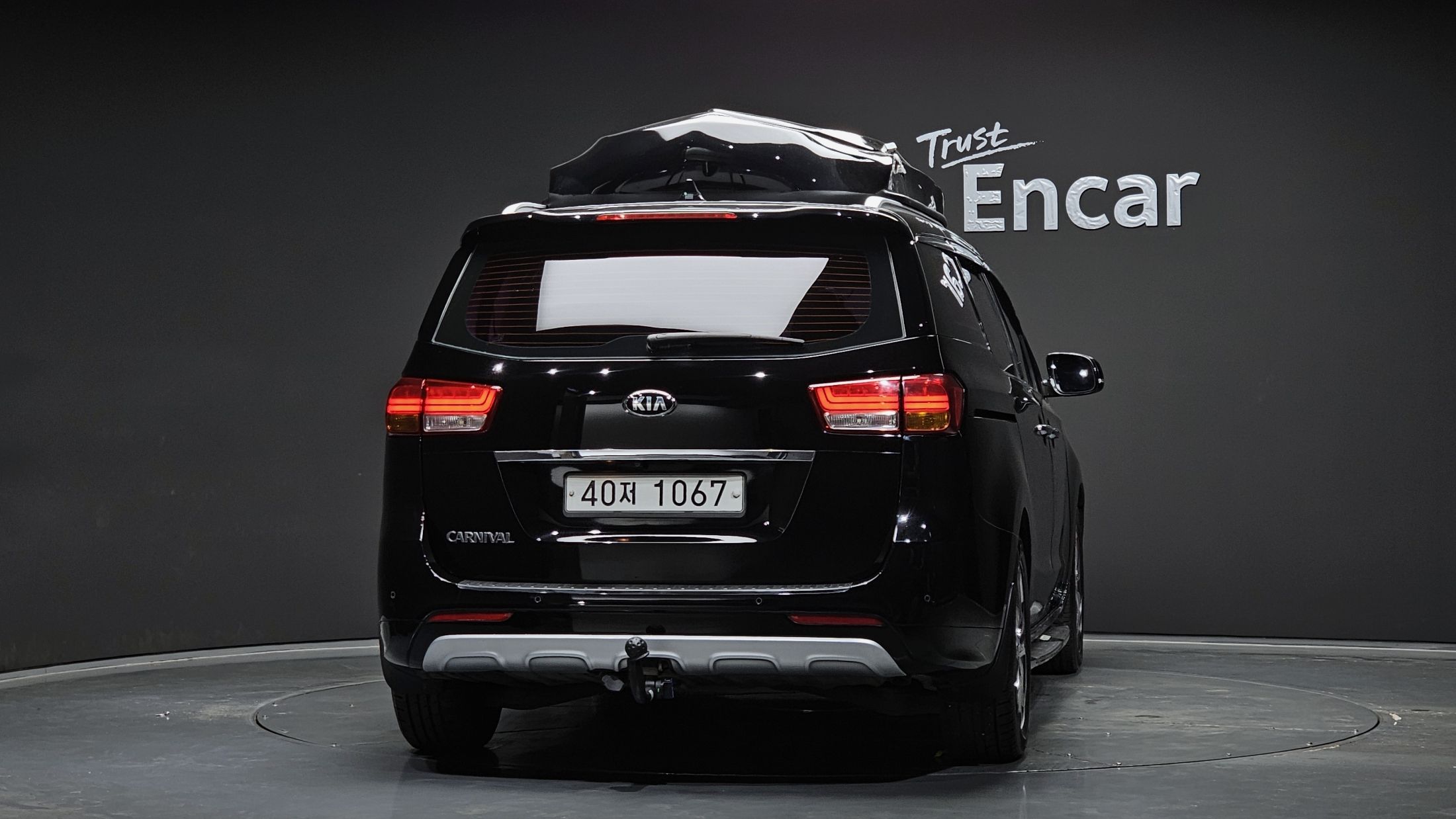 KIA CARNIVAL 2014
