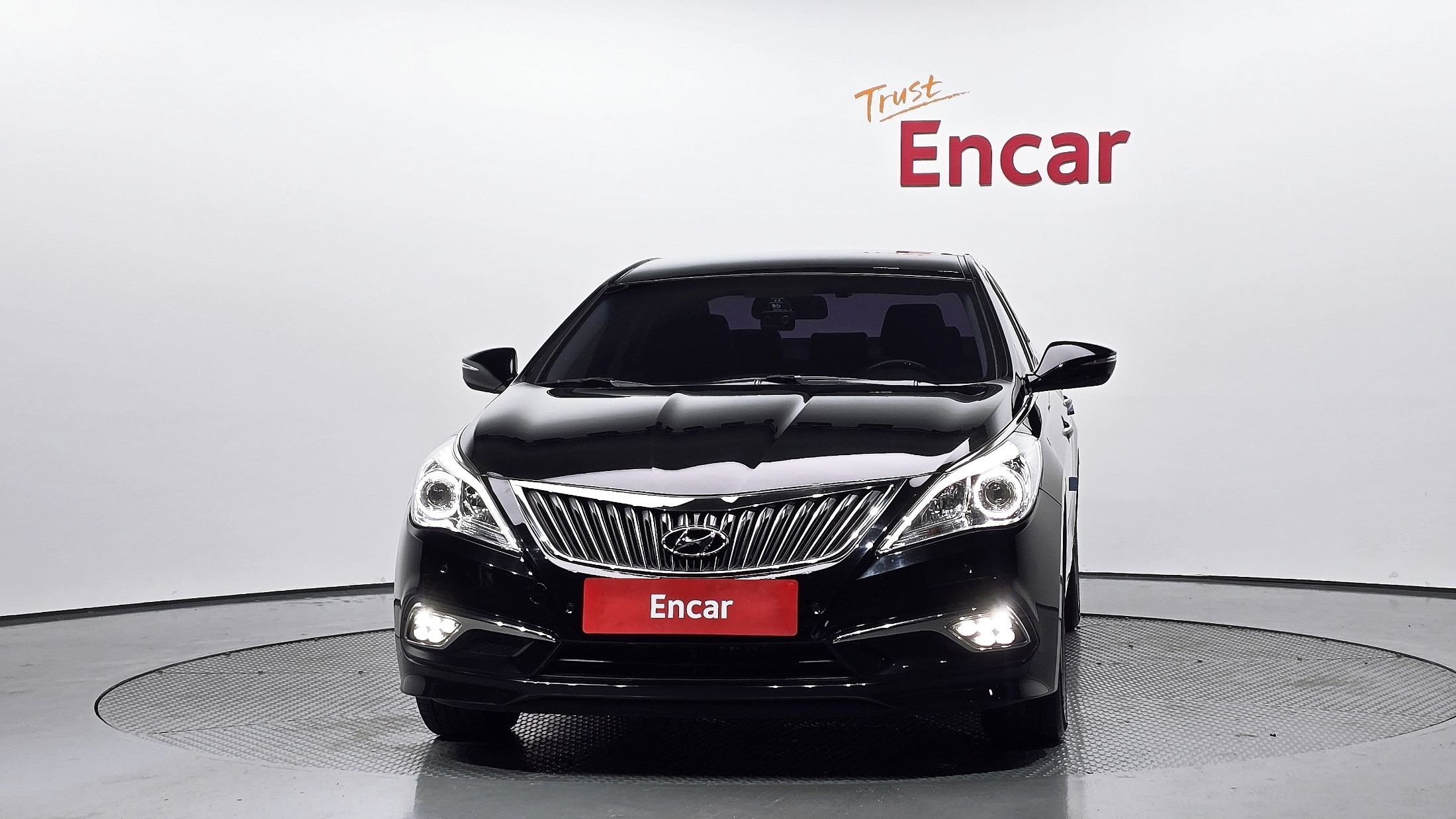 HYUNDAI GRANDEUR HG 2017