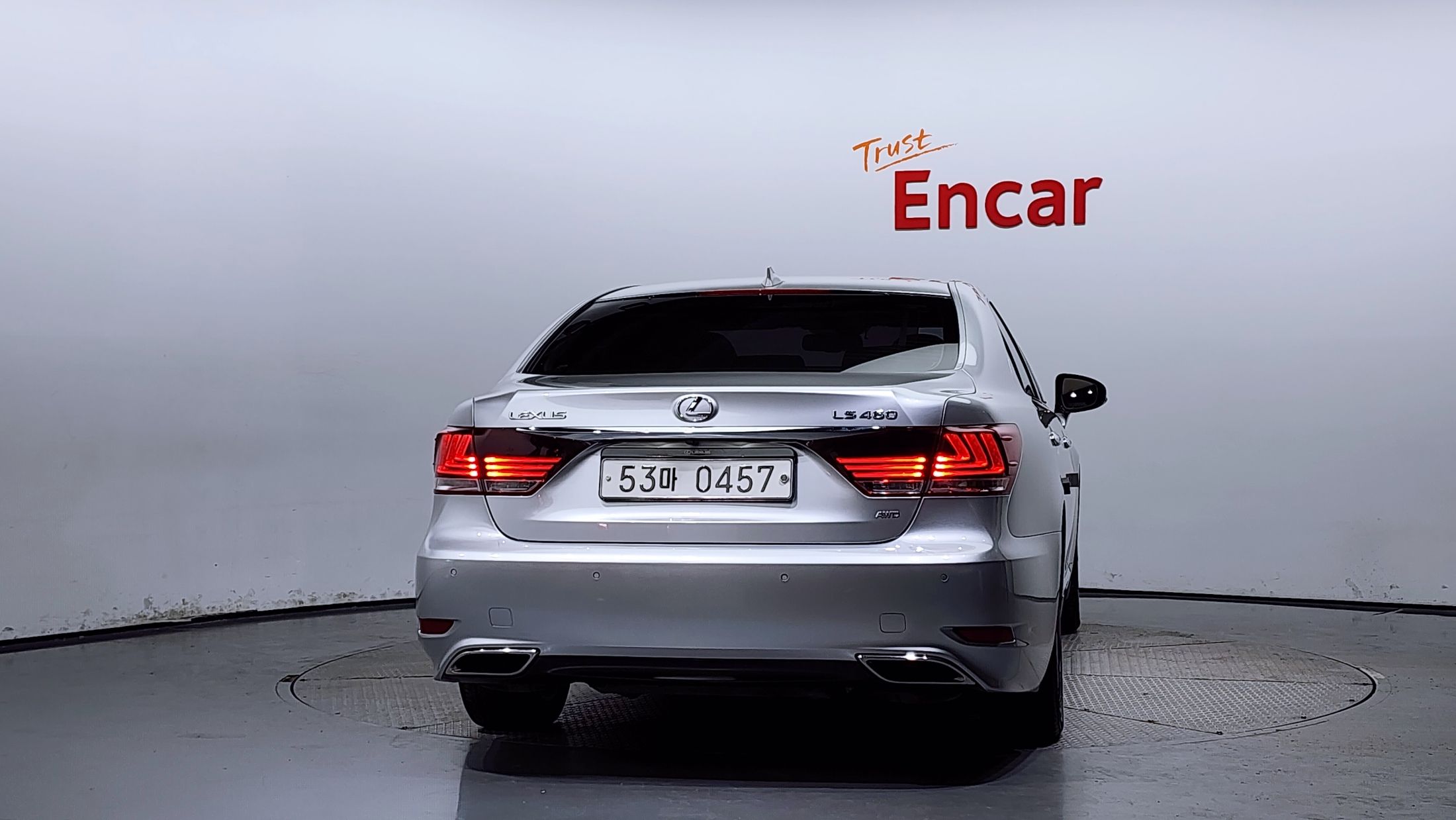 LEXUS LS460 2016