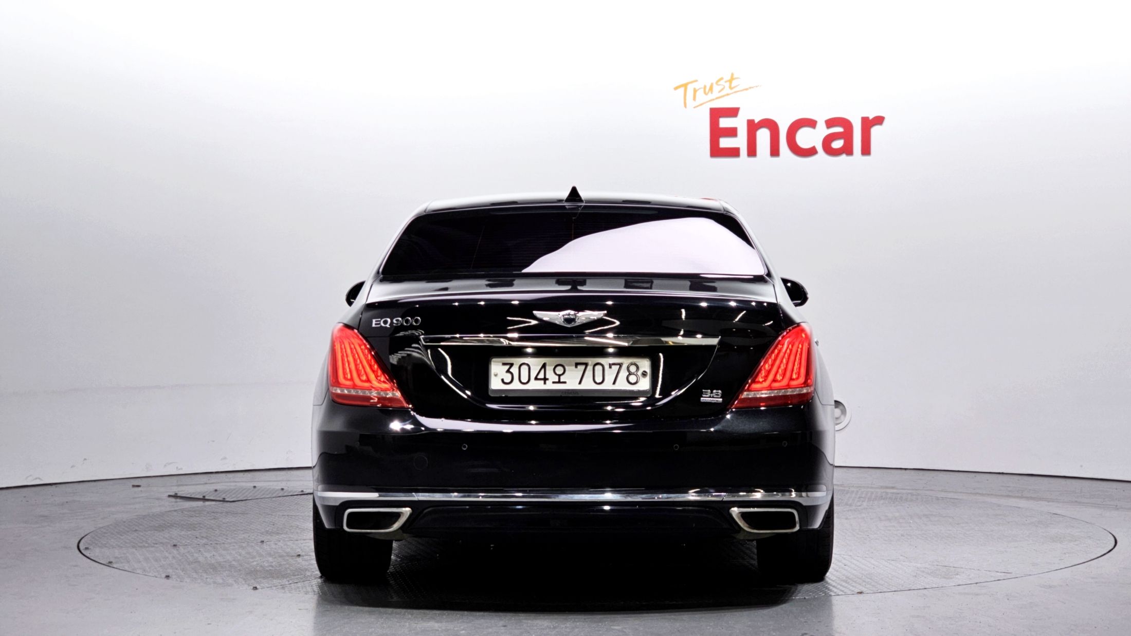 GENESIS EQ900 2018