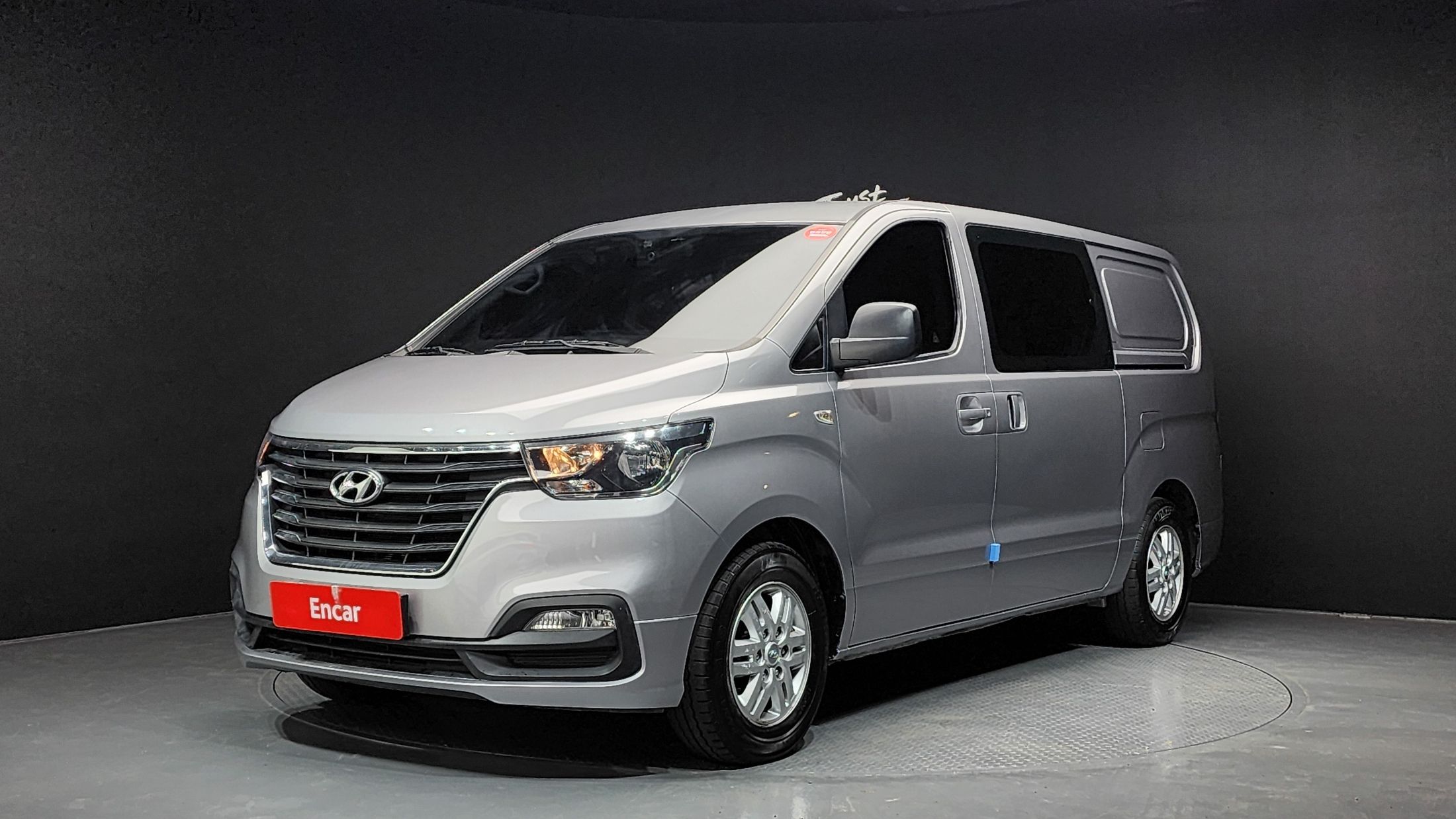 HYUNDAI STAREX GRAND