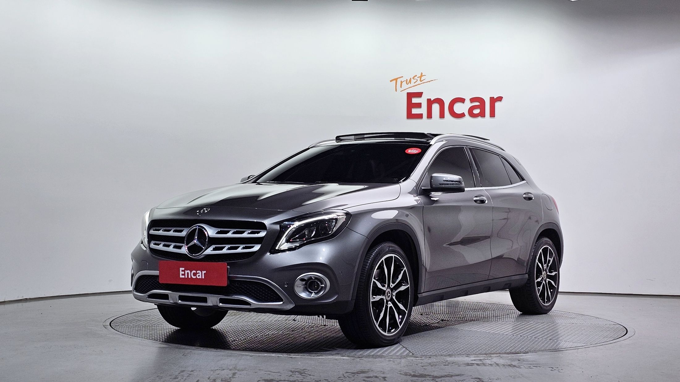 MERCEDES BENZ GLA-CLASS X156
