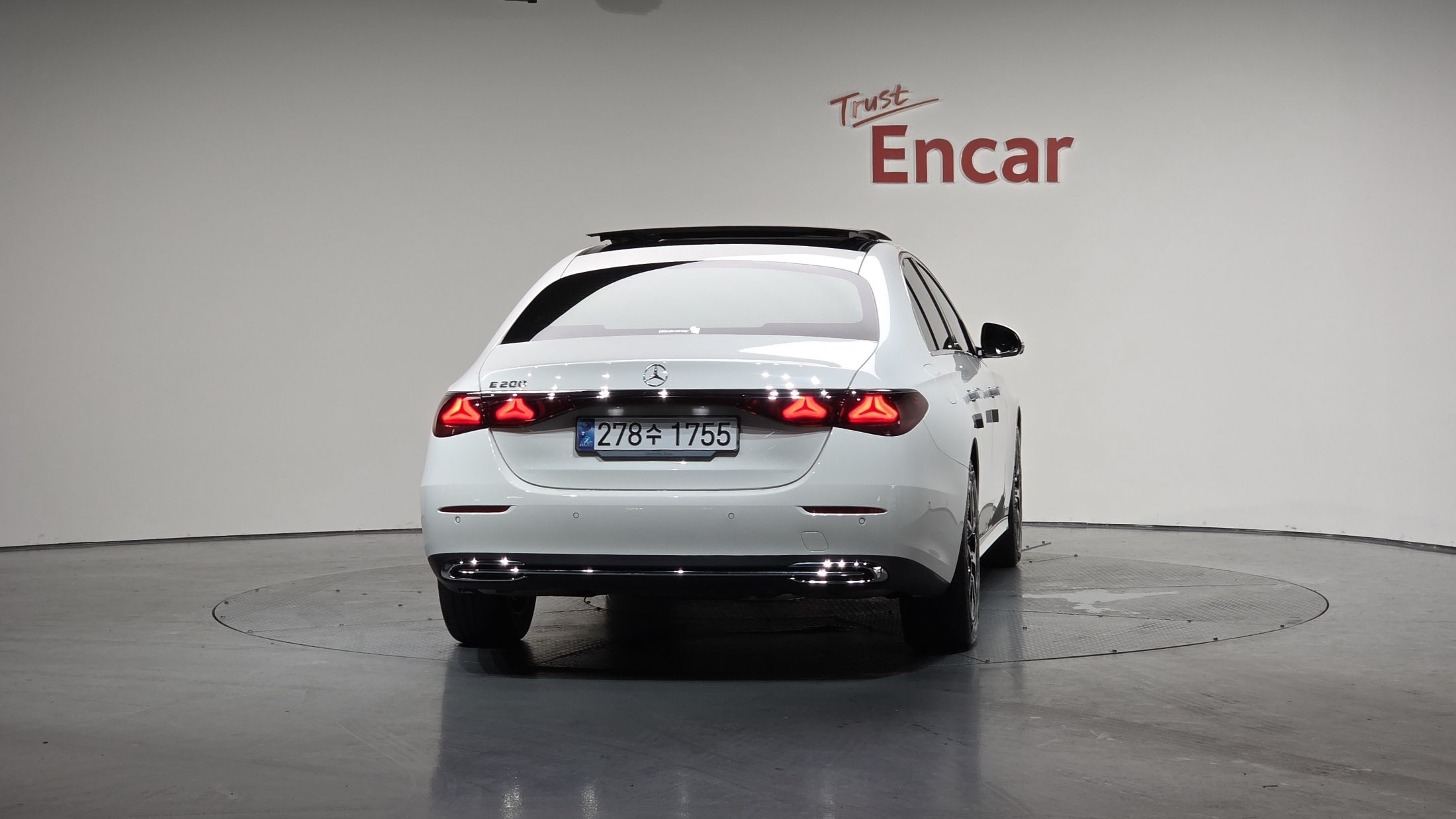 MERCEDES BENZ E-CLASS W214