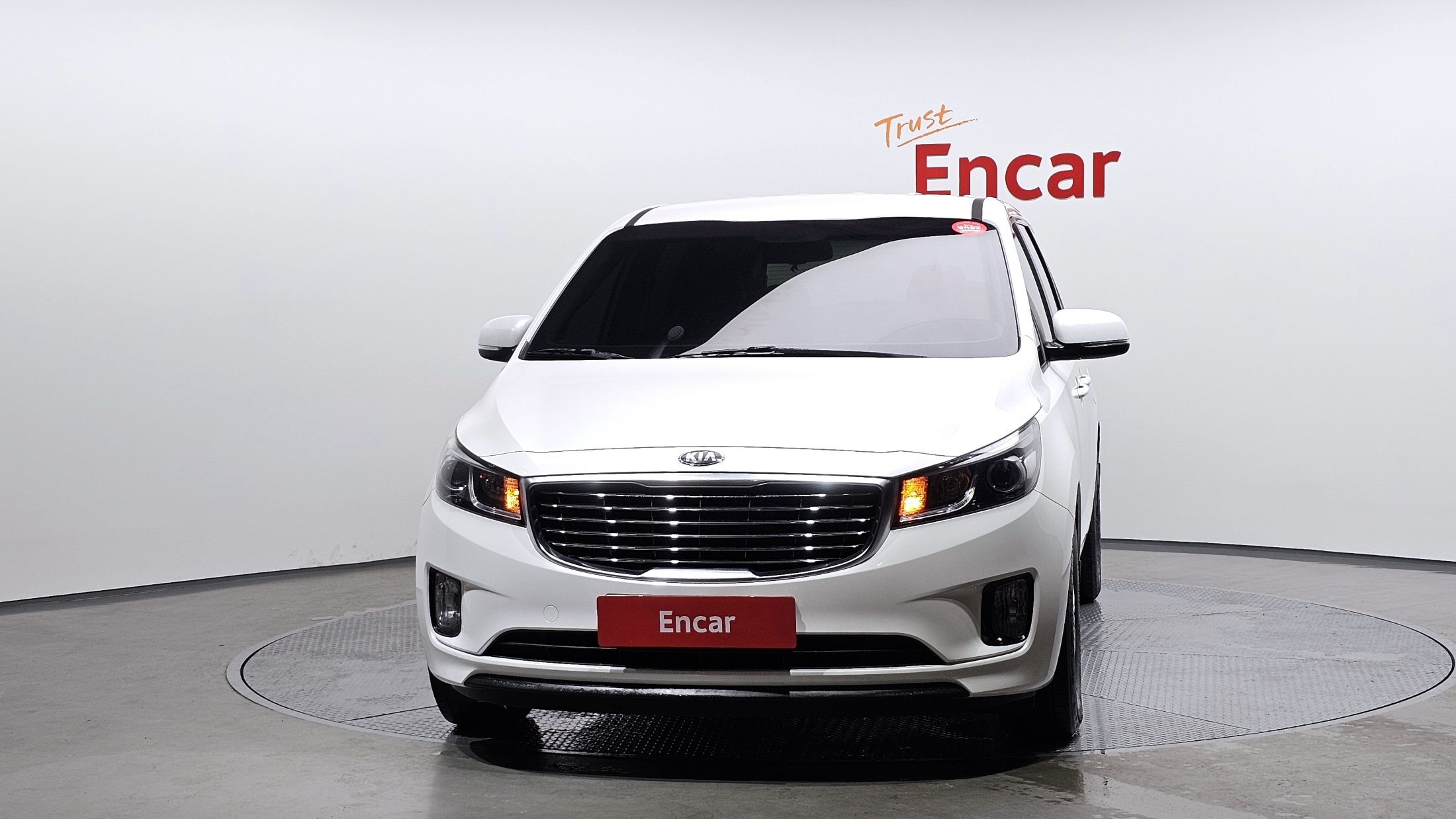 KIA CARNIVAL 2016