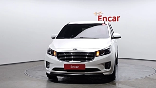 KIA CARNIVAL 2016