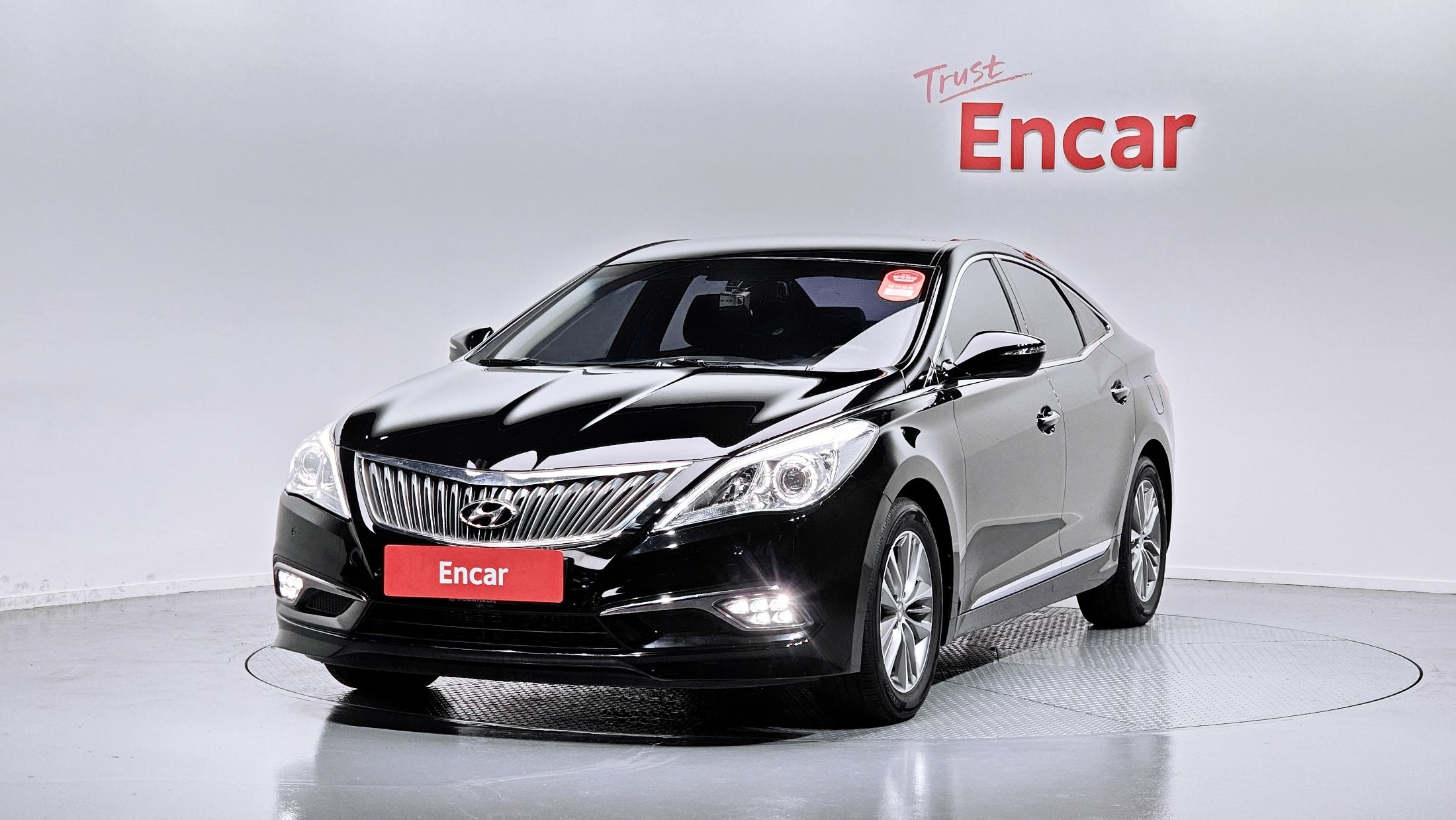 HYUNDAI GRANDEUR HG 2016