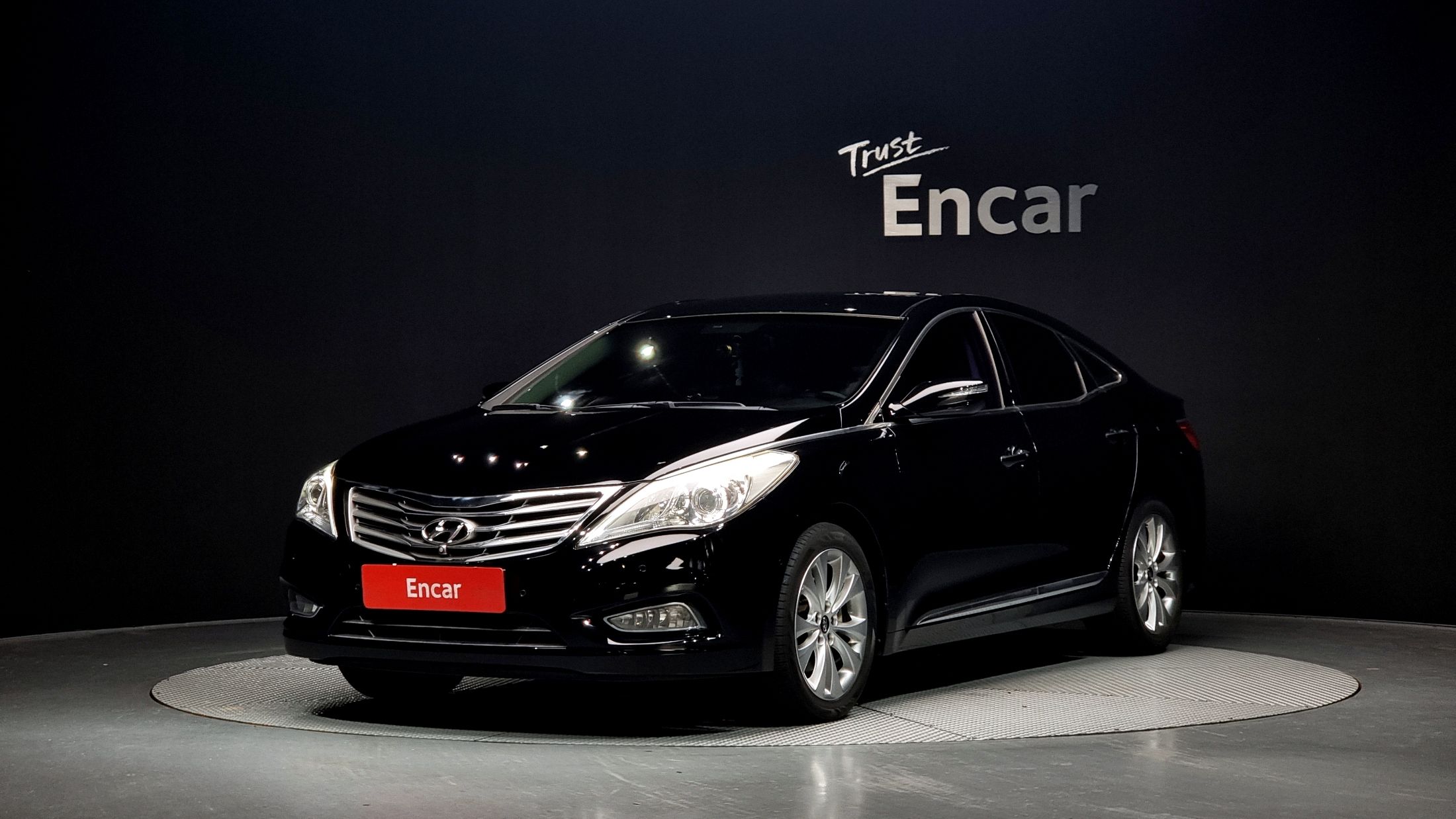 HYUNDAI GRANDEUR HG 2011