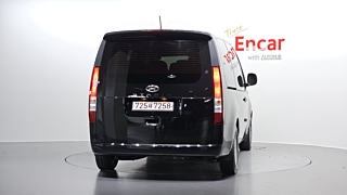 HYUNDAI STARIA 2021