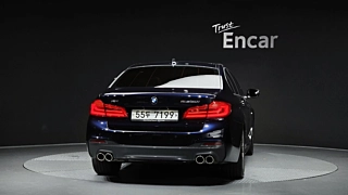 BMW 5-SERIES G30 2018