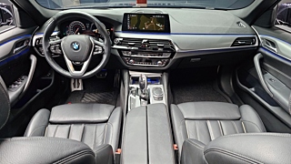 BMW 5-SERIES G30 2018