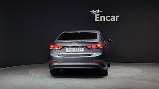 HYUNDAI AVANTE AD 2016