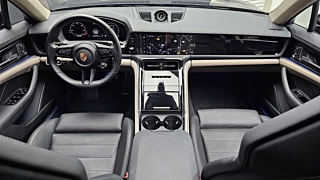 PORSCHE PANAMERA 972 2024