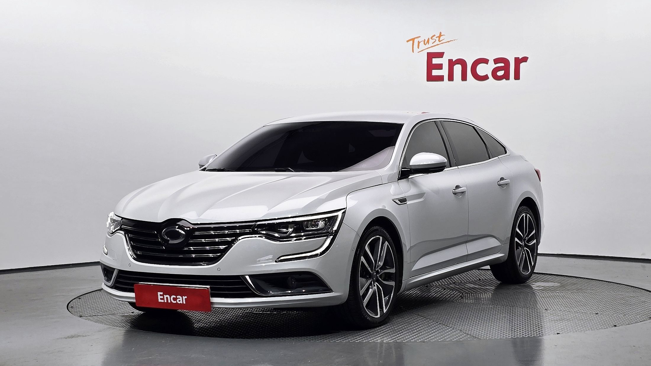 RENAULT SAMSUNG SM6