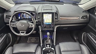 SAMSUNG QM6 2019