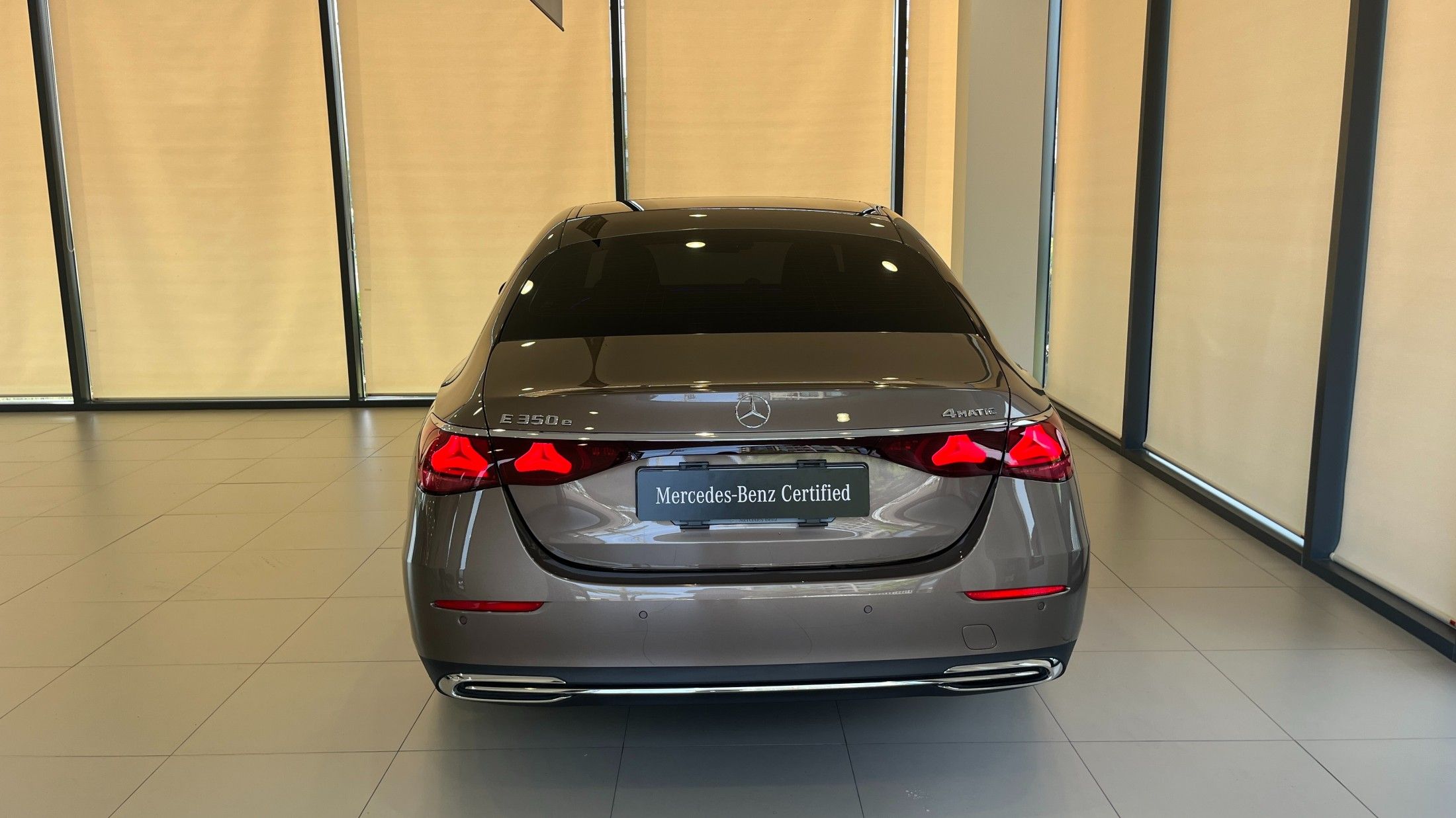 MERCEDES BENZ E-CLASS W214