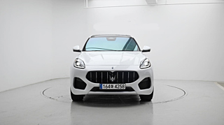 Заказать MASERATI GRECALE
