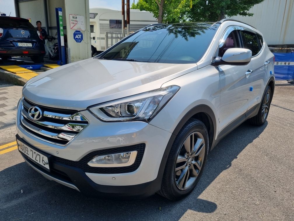HYUNDAI SANTAFE DM