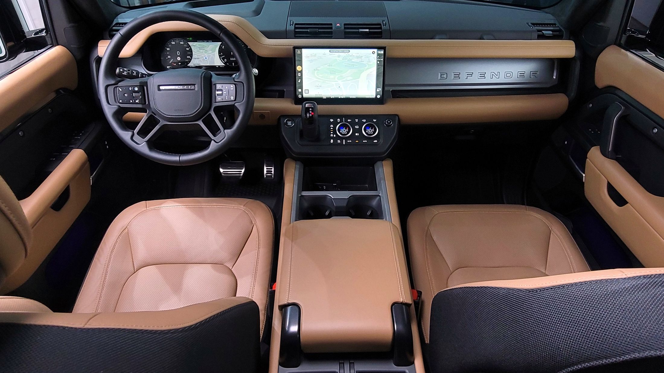LAND ROVER DEFENDER L663