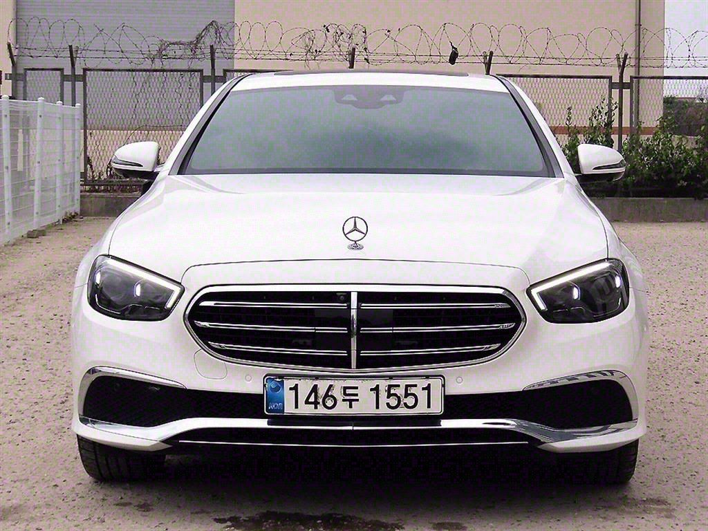 MERCEDES BENZ E-CLASS W213 2020