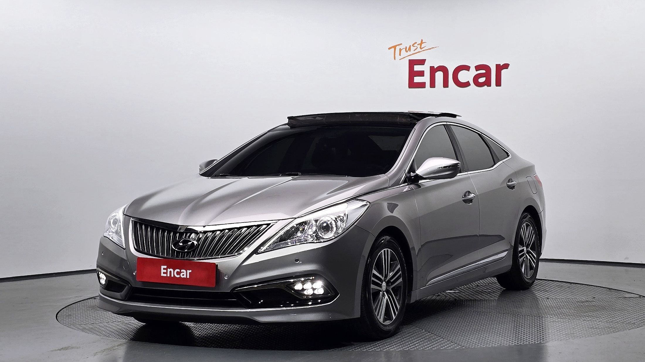 HYUNDAI GRANDEUR HG