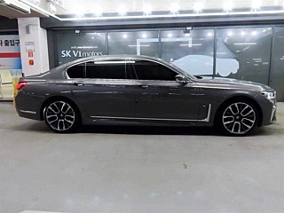 BMW 7-SERIES G11 2020