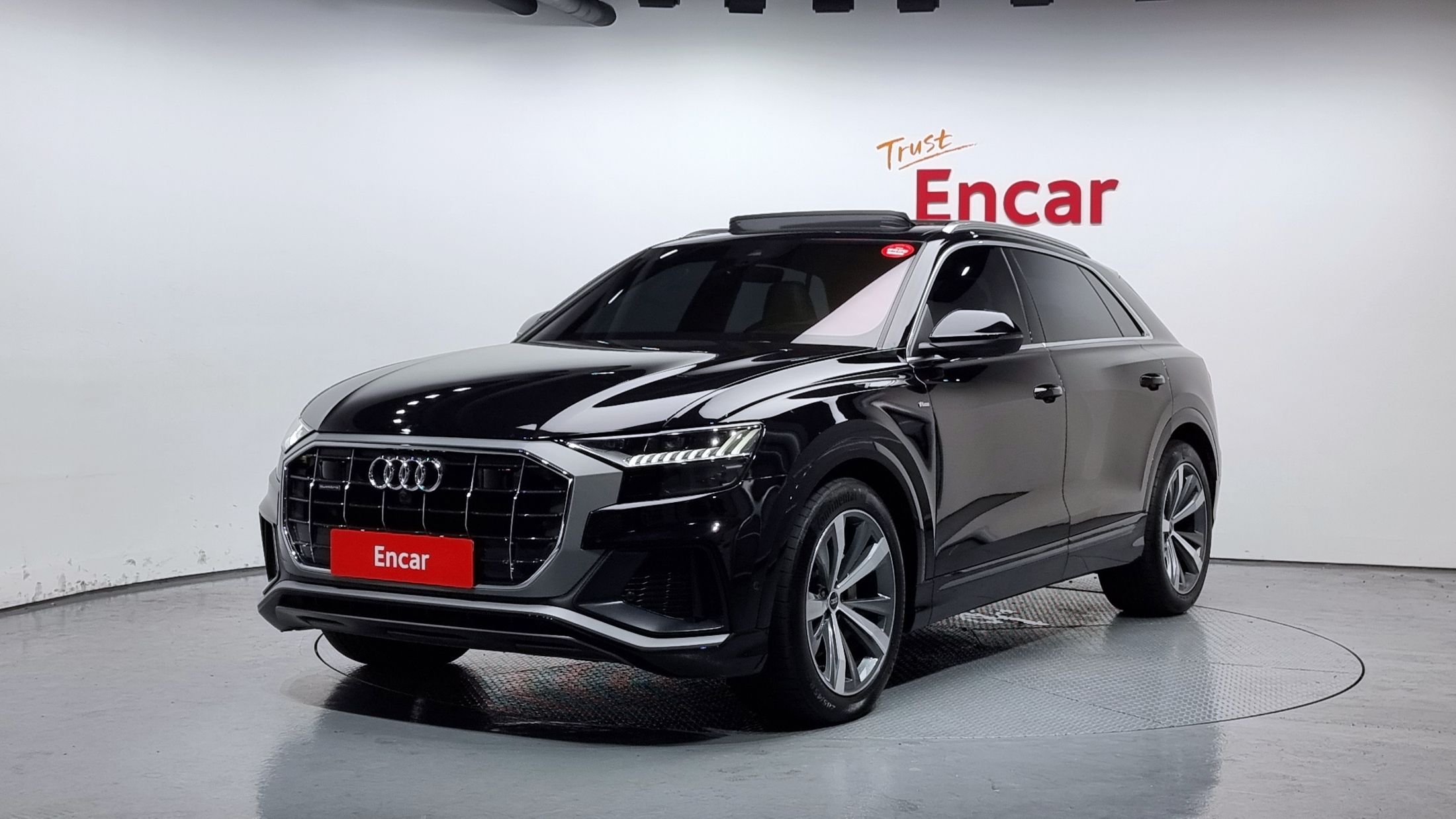 AUDI Q8 4M 2021