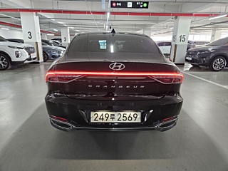 HYUNDAI GRANDEUR IG HYBRID 2019
