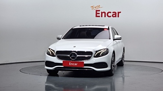 MERCEDES BENZ E-CLASS W213 2019