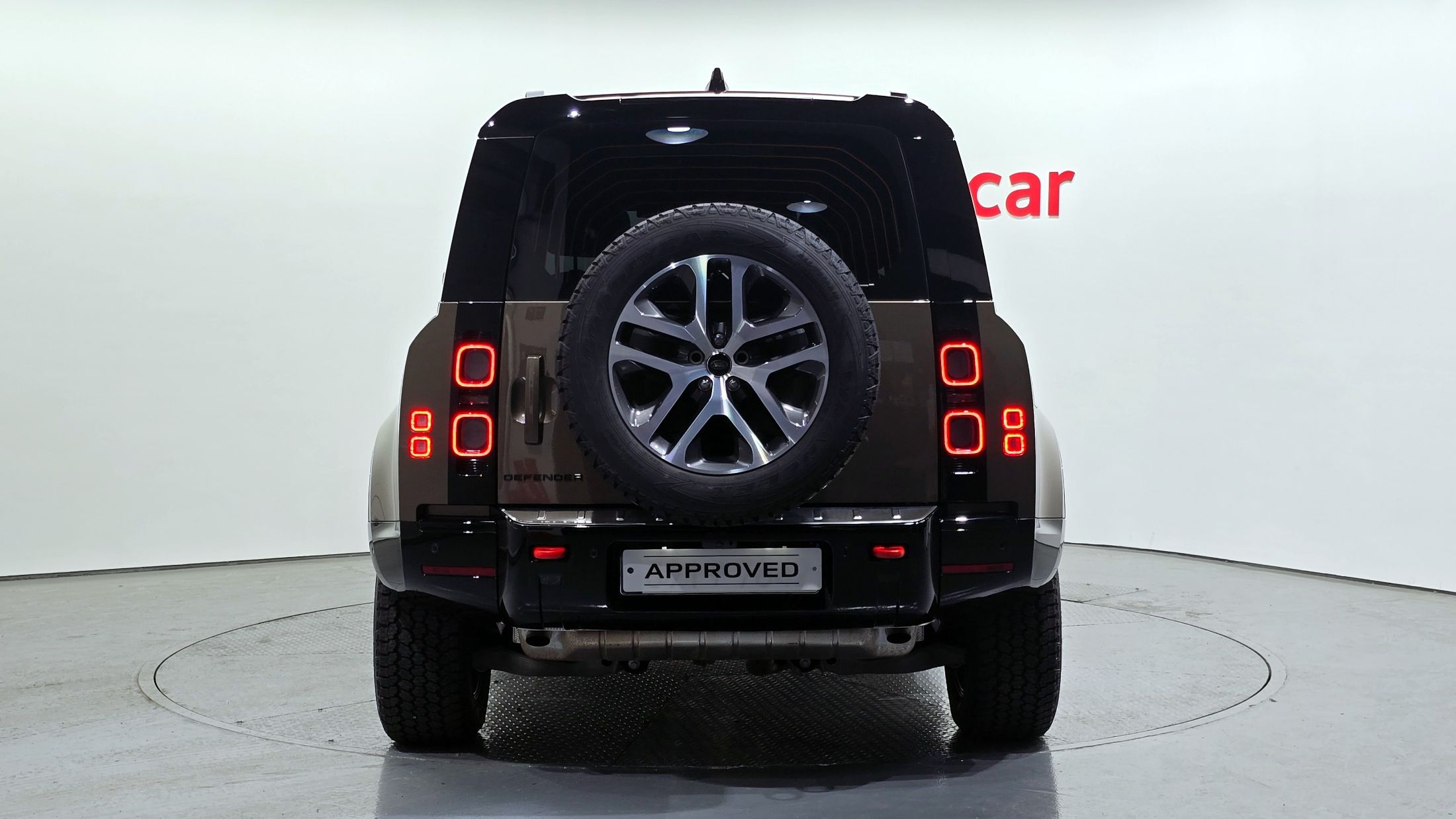 LAND ROVER DEFENDER L663