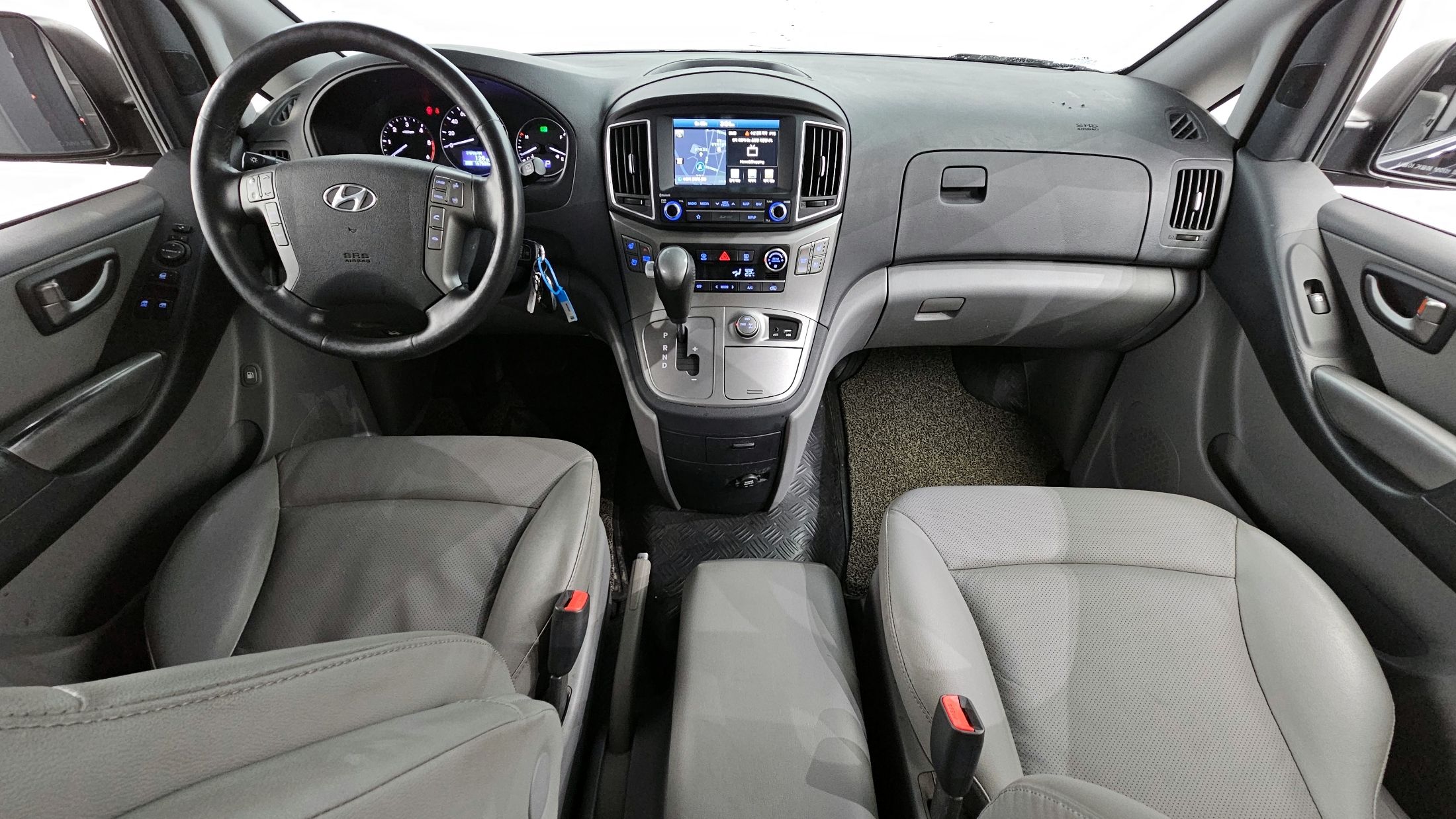 HYUNDAI STAREX GRAND 2019