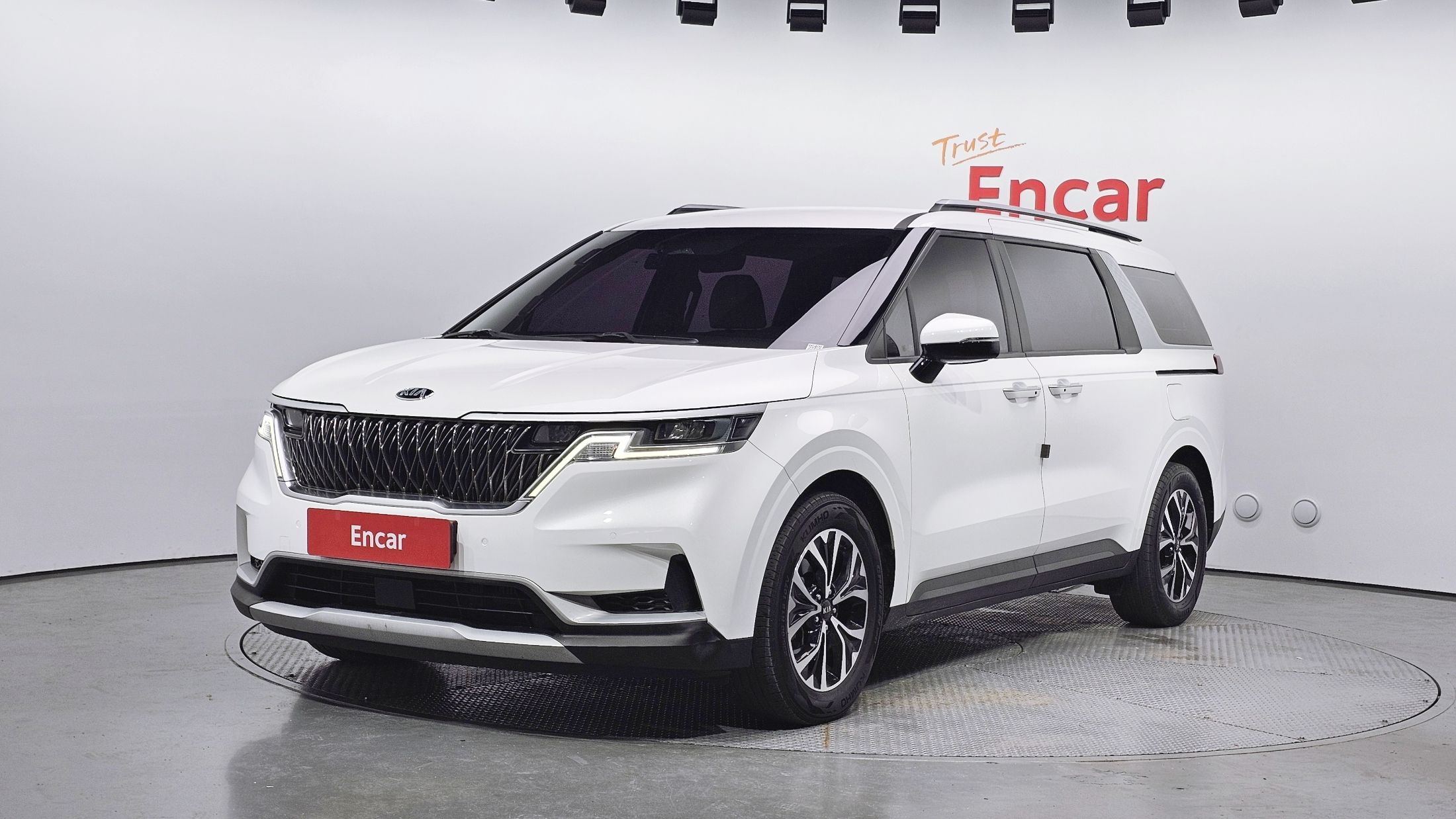 KIA CARNIVAL 2021