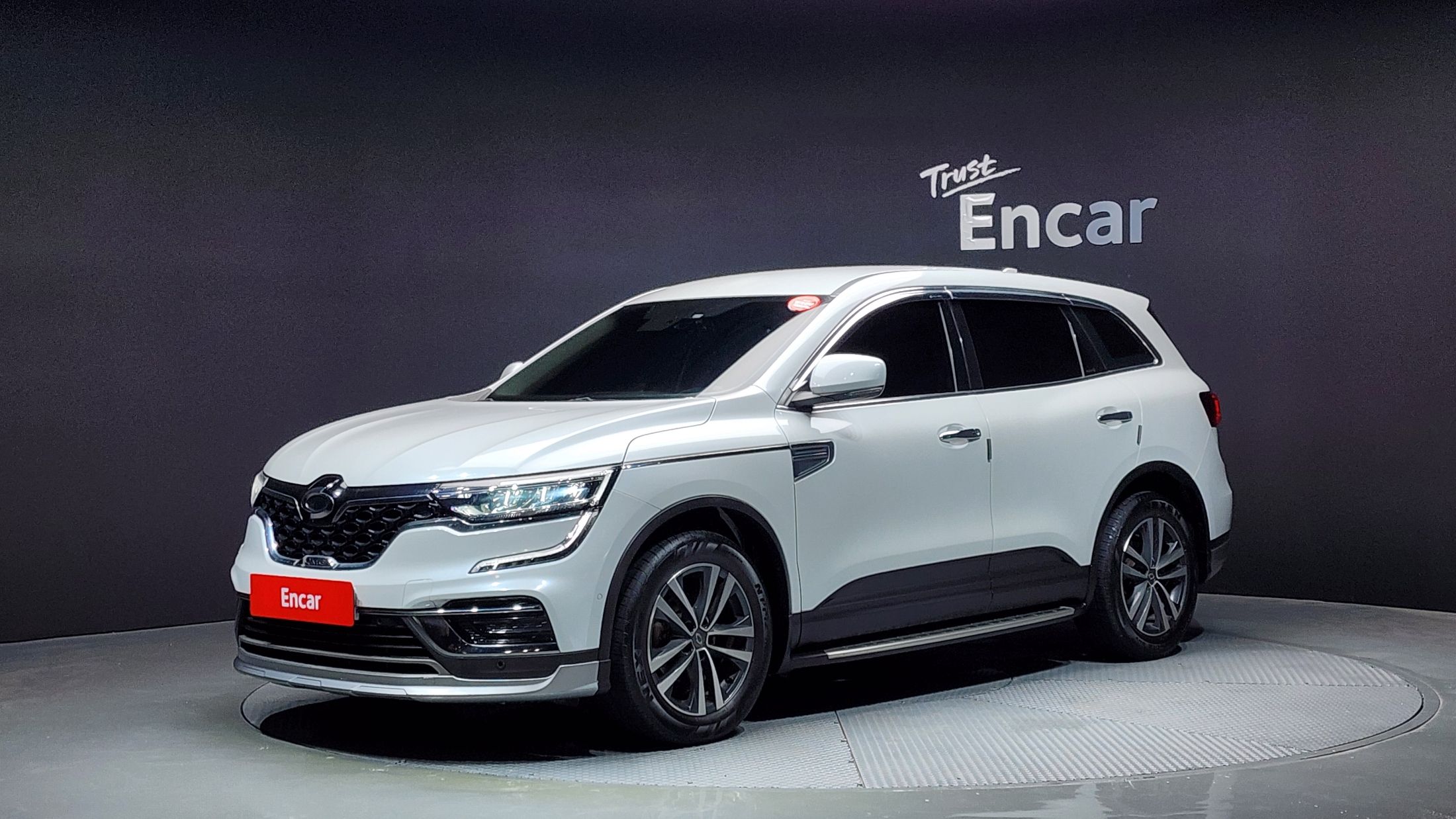 RENAULT SAMSUNG QM6
