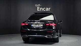 MERCEDES BENZ E-CLASS W213 2021