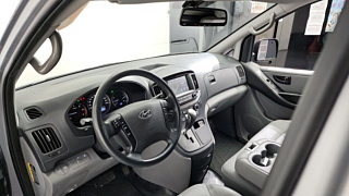 HYUNDAI STAREX GRAND 2017